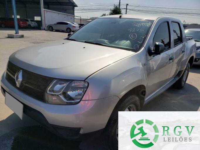 RENAULT DUSTER OROCH 17/17