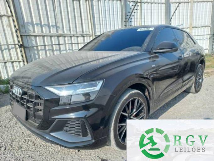 AUDI Q8 19/20