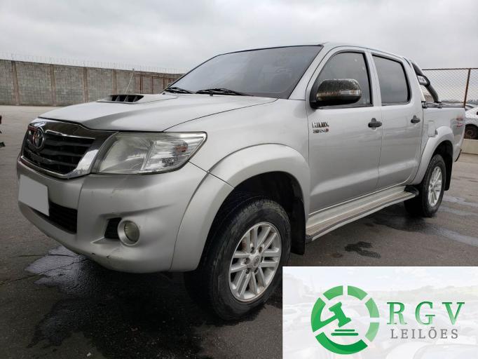 TOYOTA HILUX 12/12