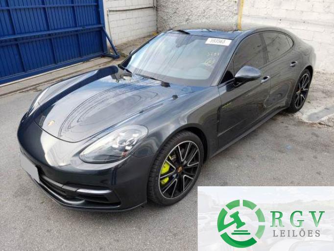 PORSCHE PANAMERA 18/18