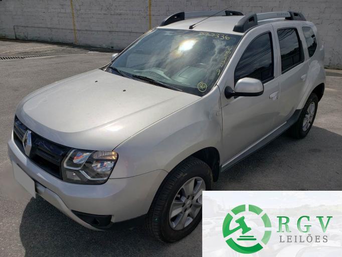 RENAULT DUSTER 19/19